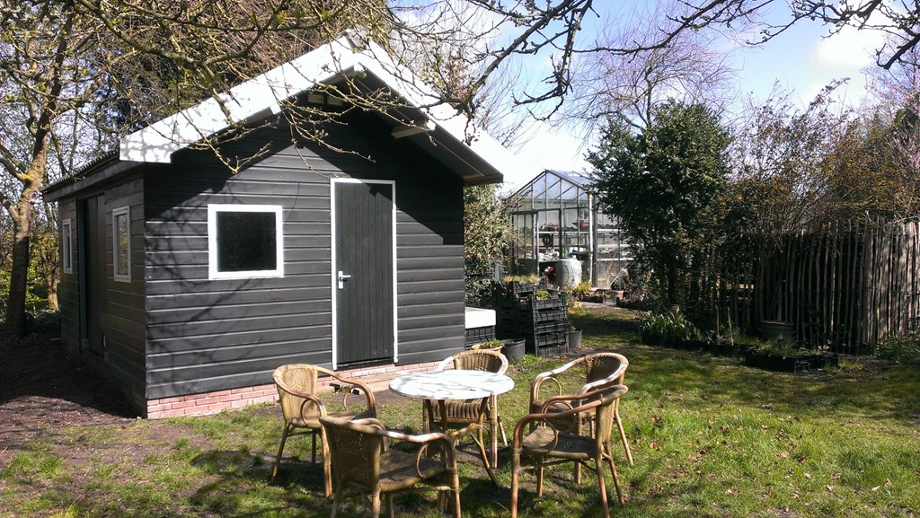 Schuur bij bedrijfswoning.jpg